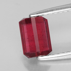 Rubí rojo natural de 1,30 ct, corte esmeralda, SI