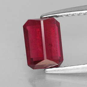 Rubí rojo natural de 1,60 ct, corte esmeralda, SI