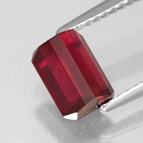 Rubí rojo natural de 1,78 ct, corte esmeralda, SI