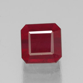 Rubí rojo natural de 1,75 ct, corte esmeralda, SI