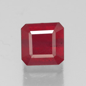 Rubí rojo natural de 1,92 ct, corte esmeralda, SI