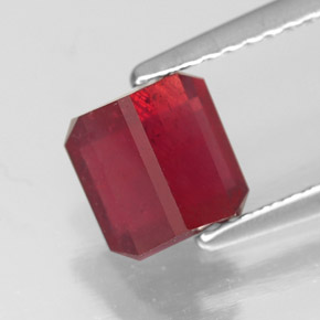 Rubí rojo natural de 1,92 ct, corte esmeralda, SI