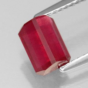 Rubí rojo natural de 1,73 ct, corte esmeralda, SI
