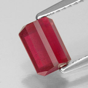 Rubí rojo natural de 1,56 ct, corte esmeralda, SI