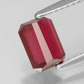 Rubí rojo natural de 1,31 ct, corte esmeralda, SI