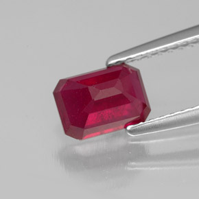 Rubí rojo natural de 1,69 ct, corte esmeralda, SI