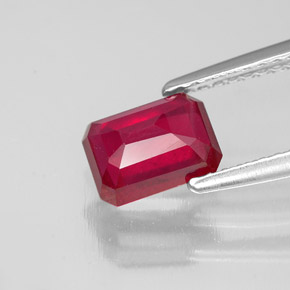 Rubí rojo natural de 1,57 ct, corte esmeralda, SI