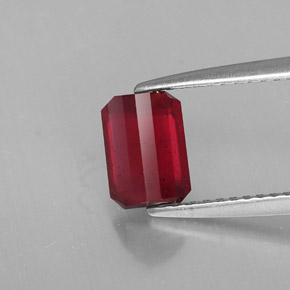 Rubí rojo natural de 1,57 ct, corte esmeralda, SI