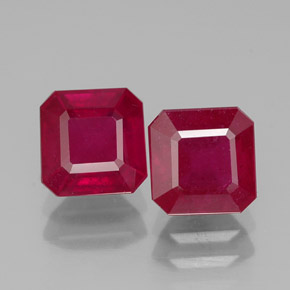 Gemas de rubí rojo natural de  ct, corte esmeralda, SI
