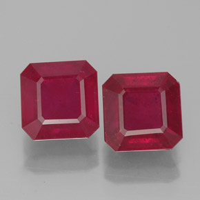 Gemas de rubí rojo natural de  ct, corte esmeralda, SI