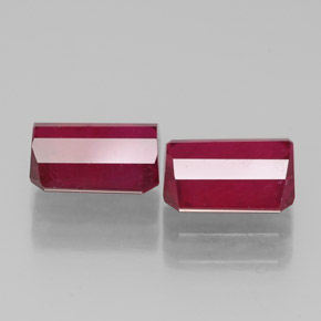 Gemas de rubí rojo natural de  ct, corte esmeralda, SI