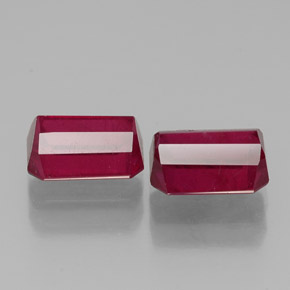 Gemas de rubí rojo natural de  ct, corte esmeralda, SI