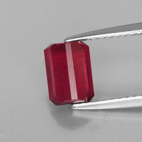 Rubí rojo natural de 1,57 ct, corte esmeralda, SI