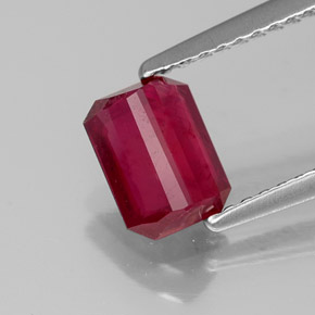 Rubí rojo natural de 1,34 ct, corte esmeralda, SI