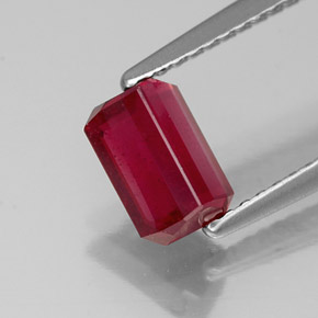 Rubí rojo natural de 1,32 ct, corte esmeralda, SI