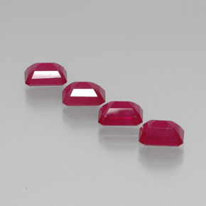 Gemas de rubí rojo natural de  ct, corte esmeralda, VS-SI