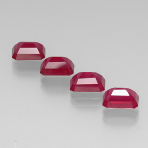 Gemas de rubí rojo natural de  ct, corte esmeralda, VS-SI