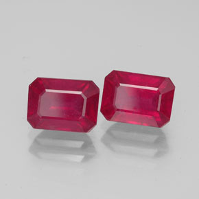 Gemas de rubí rojo natural de  ct, corte esmeralda, VS-SI