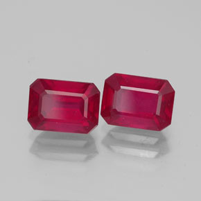 Gemas de rubí rojo natural de  ct, corte esmeralda, VS-SI