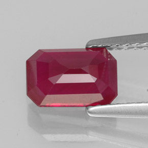 Rubí rojo natural de 1,49 ct, corte esmeralda, SI