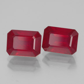 Gemas de rubí rojo natural de  ct, corte esmeralda, VS-SI