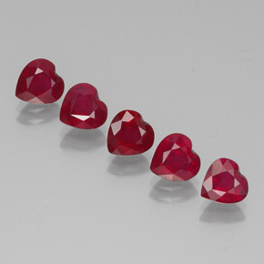Gemas de rubí rojo natural de  ct, forma de corazón, VS-SI