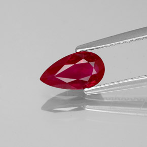 Rubí rojo natural de 1,02 ct, en forma de pera, VS