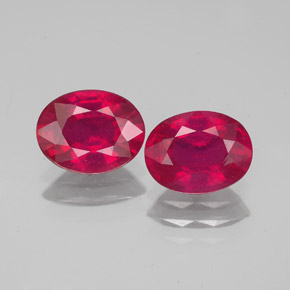 Gemas de rubí rojo natural de  ct, corte óvalo, VS-SI