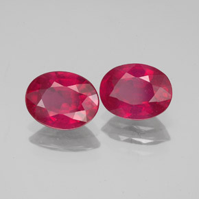 Gemas de rubí rojo natural de  ct, corte óvalo, VS-SI