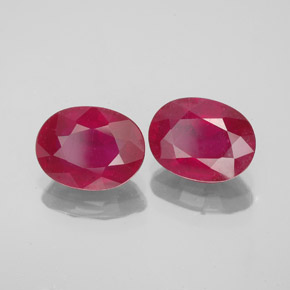 Gemas de rubí rojo natural de  ct, corte óvalo, VS-SI