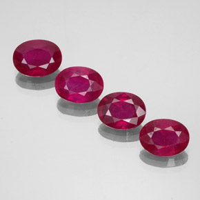 Gemas de rubí rojo natural de  ct, corte óvalo, VS-SI
