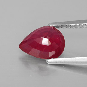 Rubí rojo natural de 2,00 ct, en forma de pera, VS-SI