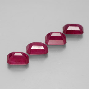 Gemas de rubí rojo natural de  ct, corte esmeralda, VS-SI