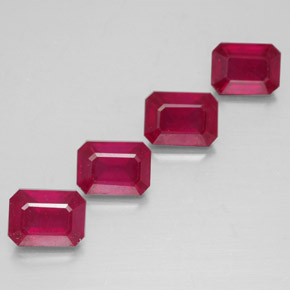 Gemas de rubí rojo natural de  ct, corte esmeralda, VS-SI