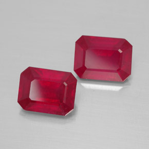 Gemas de rubí rojo natural de  ct, corte esmeralda, VS-SI