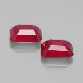 Gemas de rubí rojo natural de  ct, corte esmeralda, VS-SI