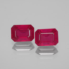 Gemas de rubí rojo natural de  ct, corte esmeralda, VS-SI