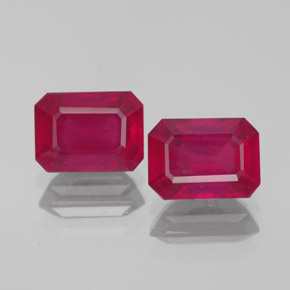 Gemas de rubí rojo natural de  ct, corte esmeralda, VS-SI