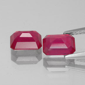 Gemas de rubí rojo natural de  ct, corte esmeralda, VS-SI