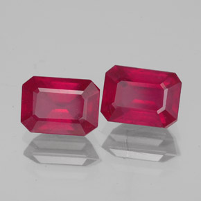 Gemas de rubí rojo natural de  ct, corte esmeralda, VS-SI