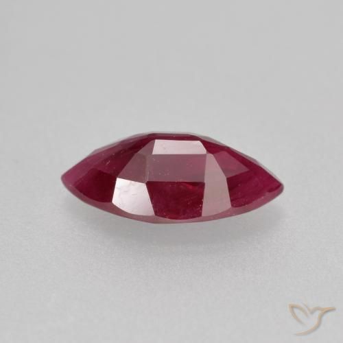 Rubí Rojo oscuro natural de 0.98 ct, Marquesa, VS-SI