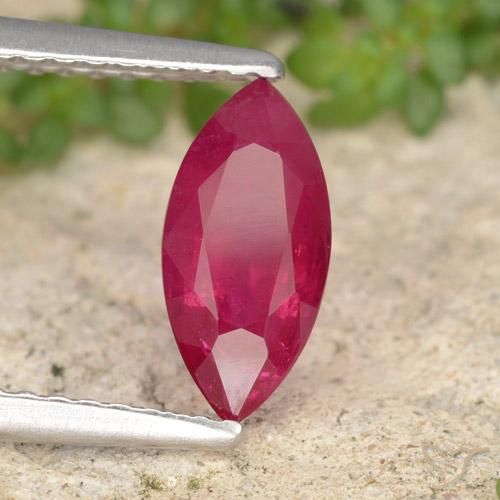 Rubí Carmesí intenso natural de 1.18 ct, Marquesa, VS-SI