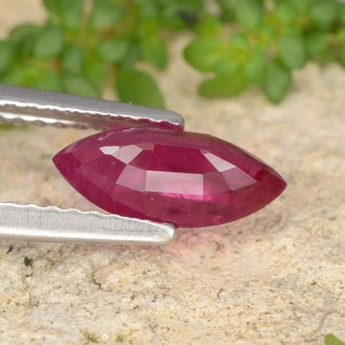 Rubí Carmesí intenso natural de 1.18 ct, Marquesa, VS-SI
