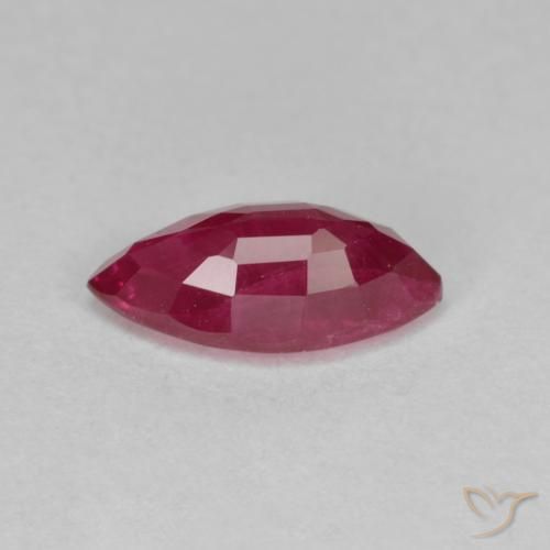 Rubí Rojo oscuro natural de 1.61 ct, Marquesa, VS-SI