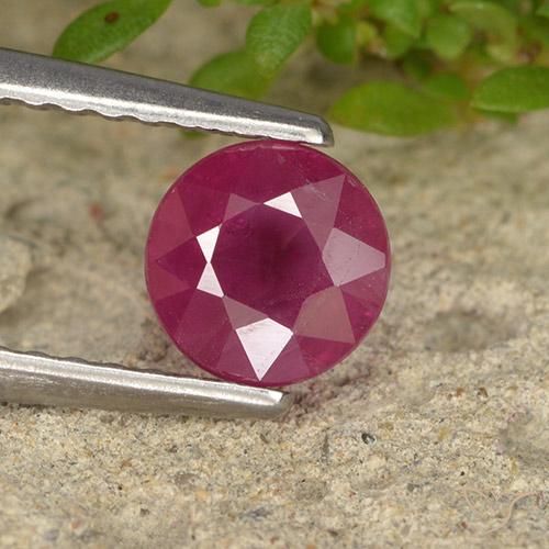 0.84ct Natural Rojo medio Rubí, Redondo, VS-SI