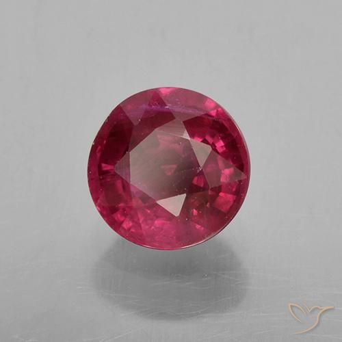 Rubí Rojo oscuro medio natural de 0.80 ct, Redondo, VS-SI