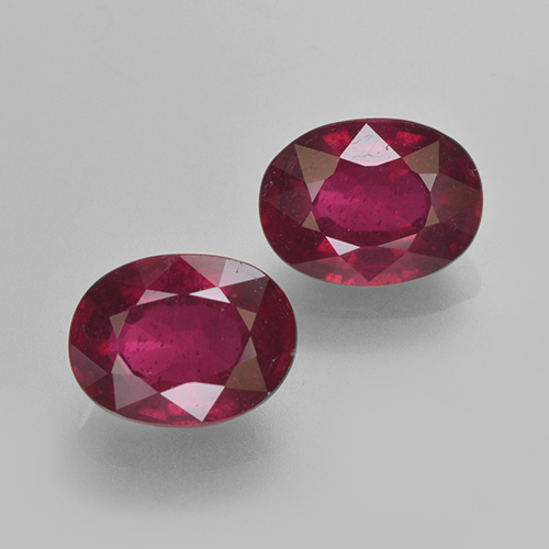 Gemas de Rubí Rojo grosella natural de 3.62 ct, Corte Óvalo, VS-SI