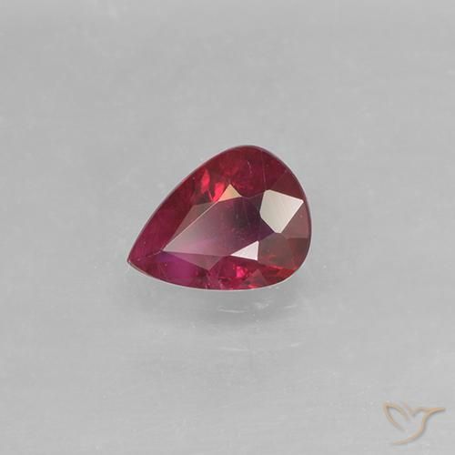Rubí Rosado rojizo natural de 0.31 ct, En forma de pera, VS-SI