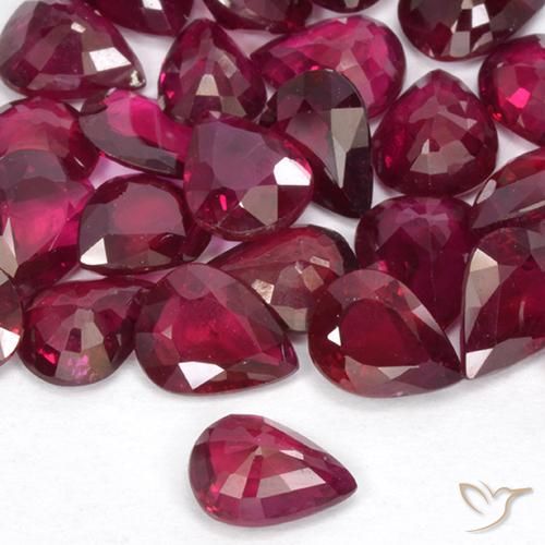 Rubí Rojo medio natural de 0.34 ct, En forma de pera, VS-SI