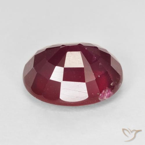 Rubí Rojo medio natural de 9.32 ct, Ovalada, VS-SI
